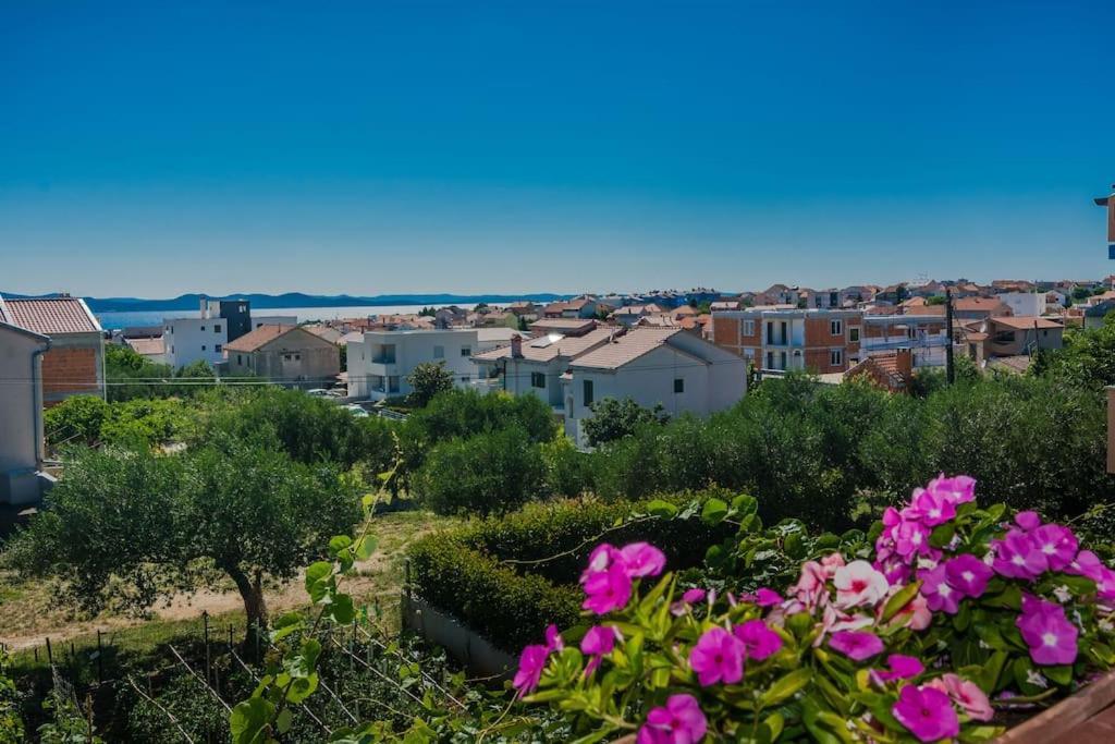 Apartment Roko - Up To 4 People With Free Parking Zadar